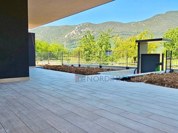 appartamento in vendita a Botticino in zona Botticino Sera