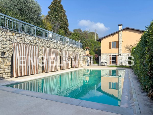 casa indipendente in vendita a Botticino