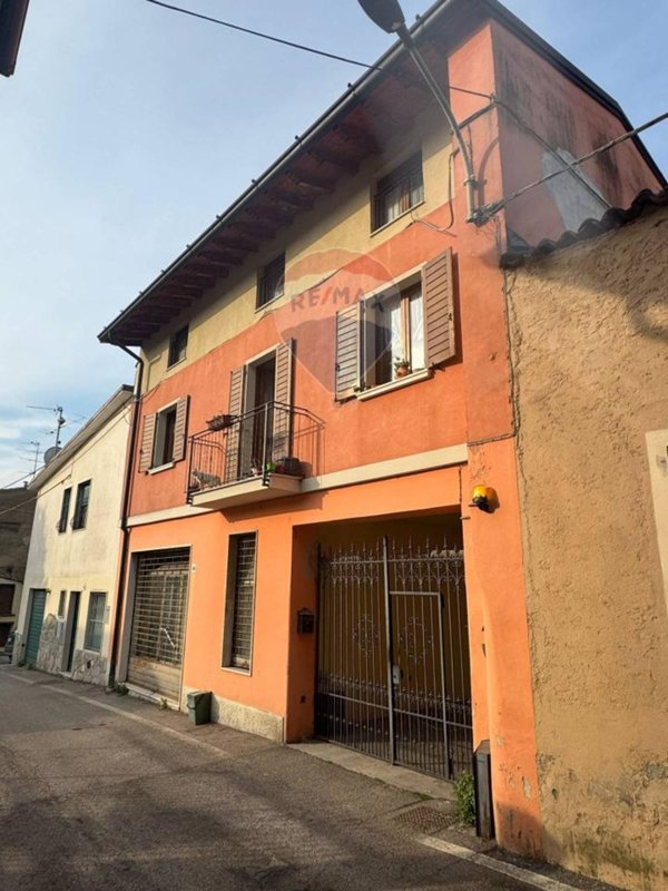 appartamento in vendita a Botticino