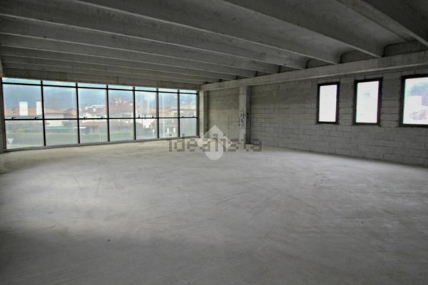capannone in vendita a Botticino