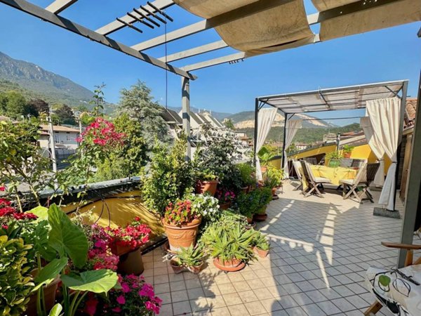 casa indipendente in vendita a Botticino in zona Botticino Sera