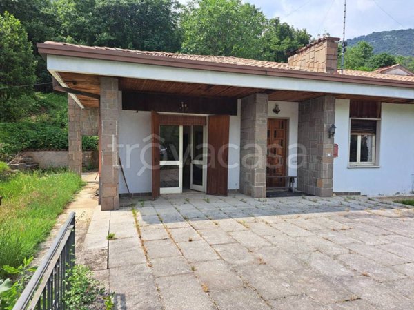 casa indipendente in vendita a Botticino