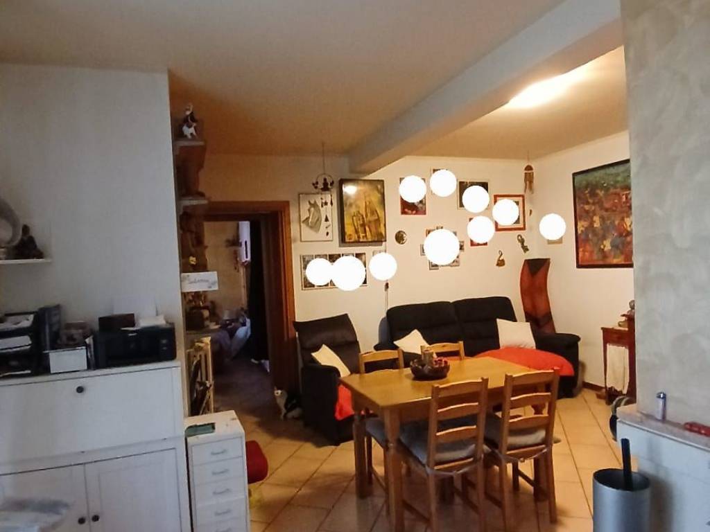 appartamento in vendita a Botticino in zona Botticino Sera