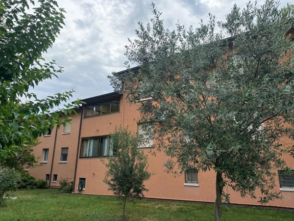 appartamento in vendita a Botticino in zona Botticino Sera