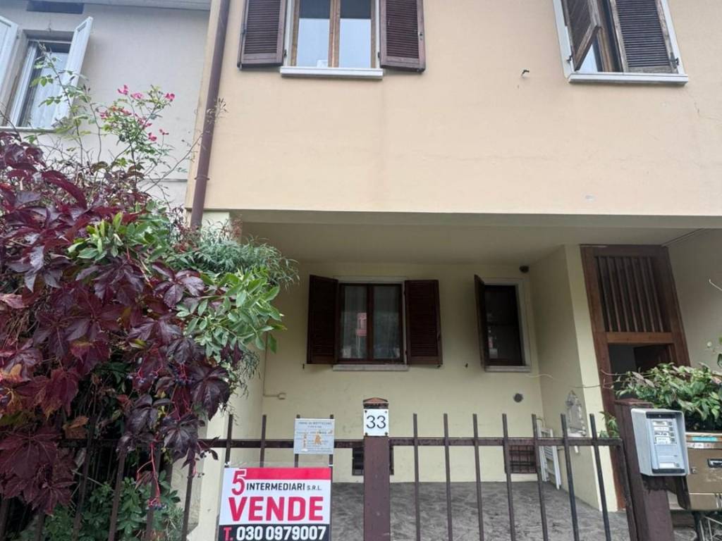 appartamento in vendita a Botticino