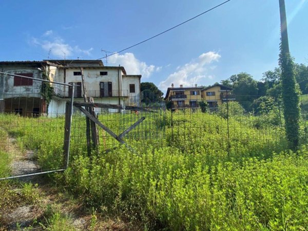 terreno edificabile in vendita a Botticino in zona Botticino Mattina