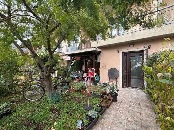 casa indipendente in vendita a Botticino in zona Botticino Sera