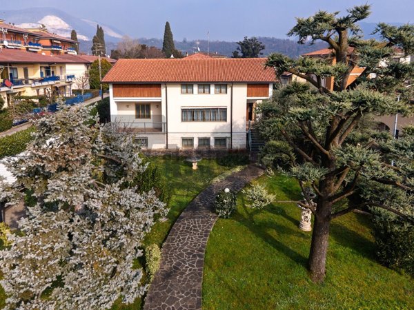 casa indipendente in vendita a Botticino