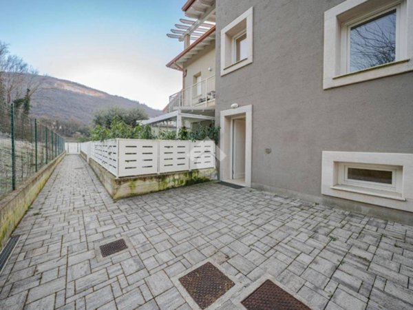 appartamento in vendita a Botticino in zona Botticino Mattina