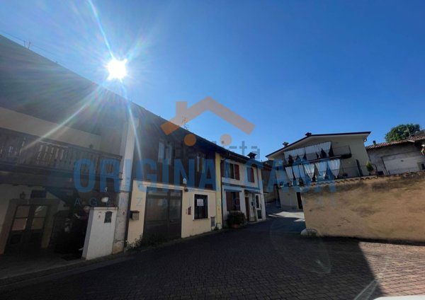 appartamento in vendita a Botticino in zona Botticino Mattina