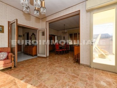 casa indipendente in vendita a Botticino in zona Botticino Sera