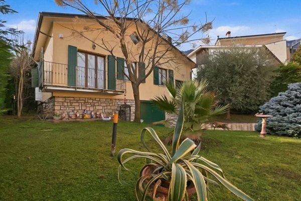 casa indipendente in vendita a Botticino