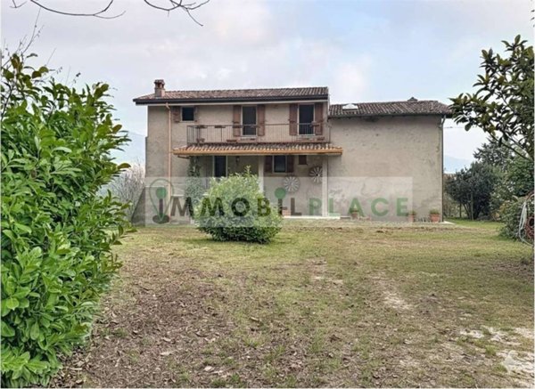 casa indipendente in vendita a Botticino in zona Botticino Sera