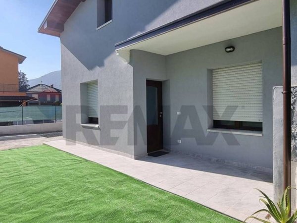 casa indipendente in vendita a Botticino