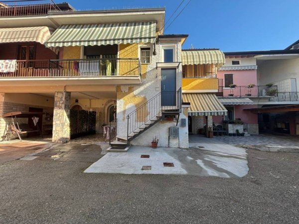 casa indipendente in vendita a Botticino in zona Botticino Mattina