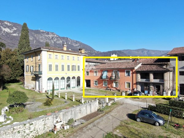 casa indipendente in vendita a Botticino in zona Botticino Sera