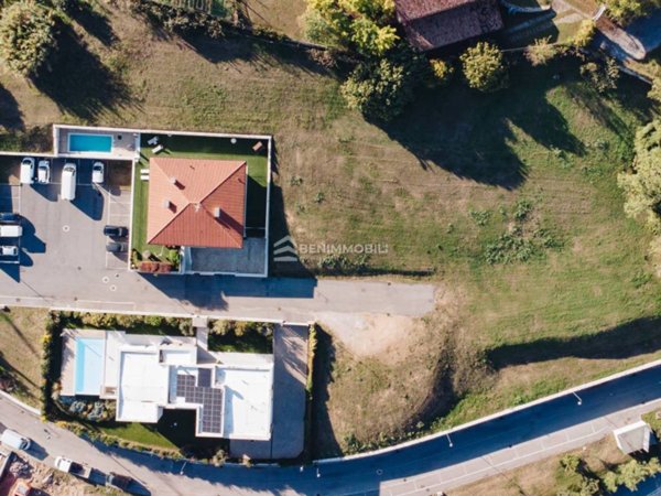 casa indipendente in vendita a Botticino in zona Botticino Sera