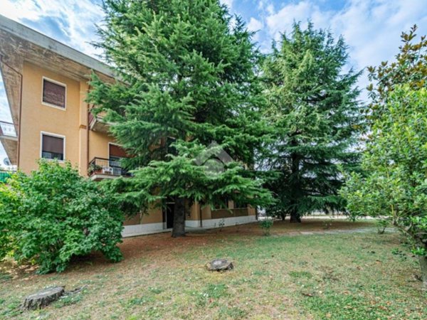 appartamento in vendita a Botticino in zona Botticino Sera