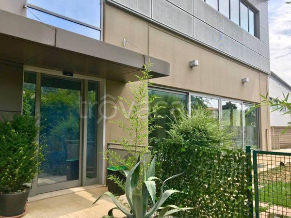 locale commerciale in vendita a Botticino