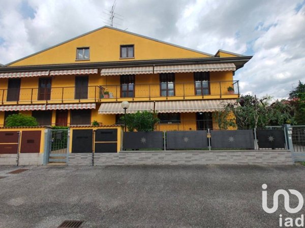 casa indipendente in vendita a Botticino
