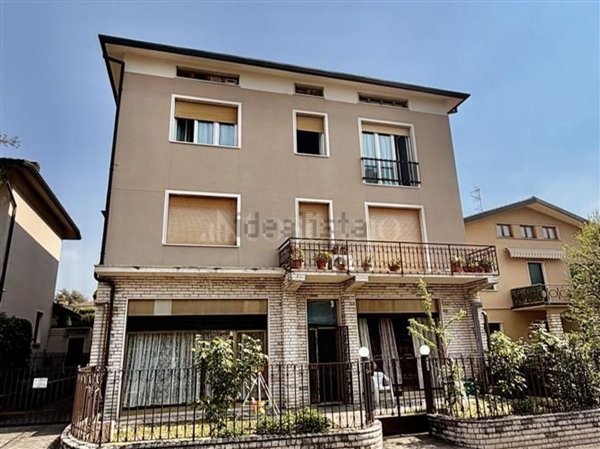 appartamento in vendita a Botticino in zona Botticino Sera