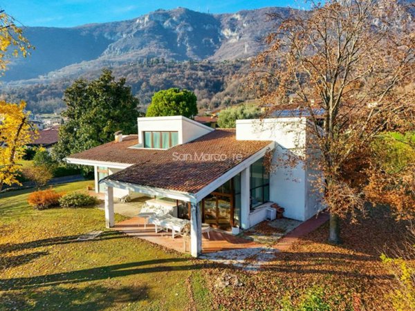 casa indipendente in vendita a Botticino