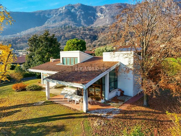 casa indipendente in vendita a Botticino