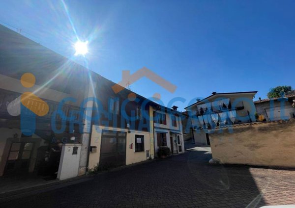 casa semindipendente in vendita a Botticino in zona Botticino Mattina