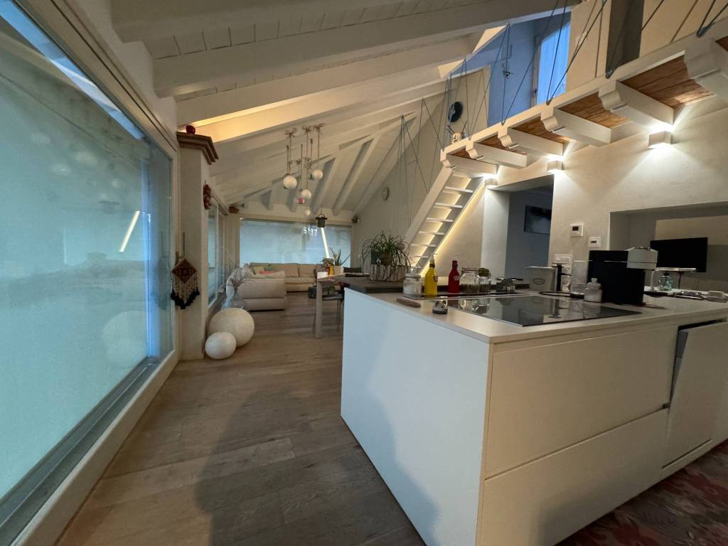 casa indipendente in vendita a Botticino