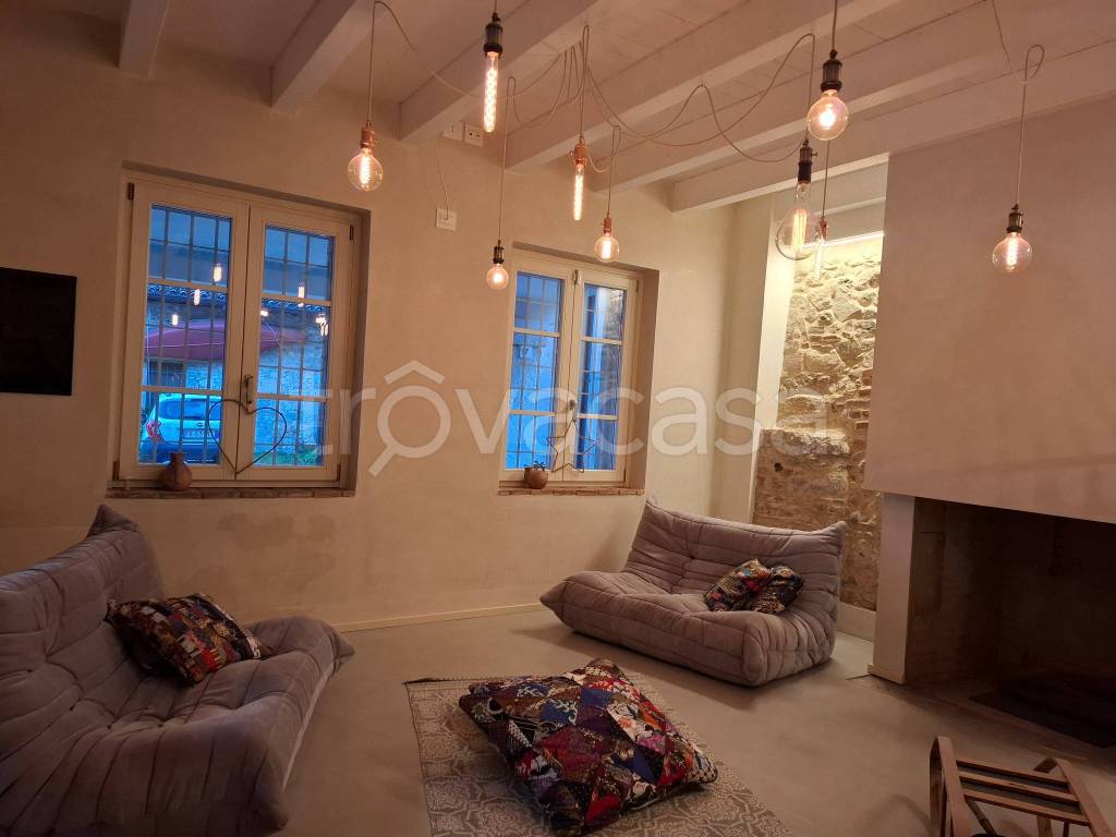 casa indipendente in vendita a Botticino in zona Botticino Sera