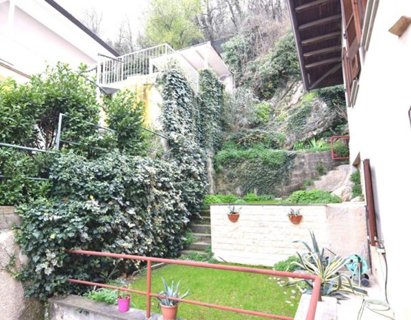 casa indipendente in vendita a Botticino in zona Botticino Mattina