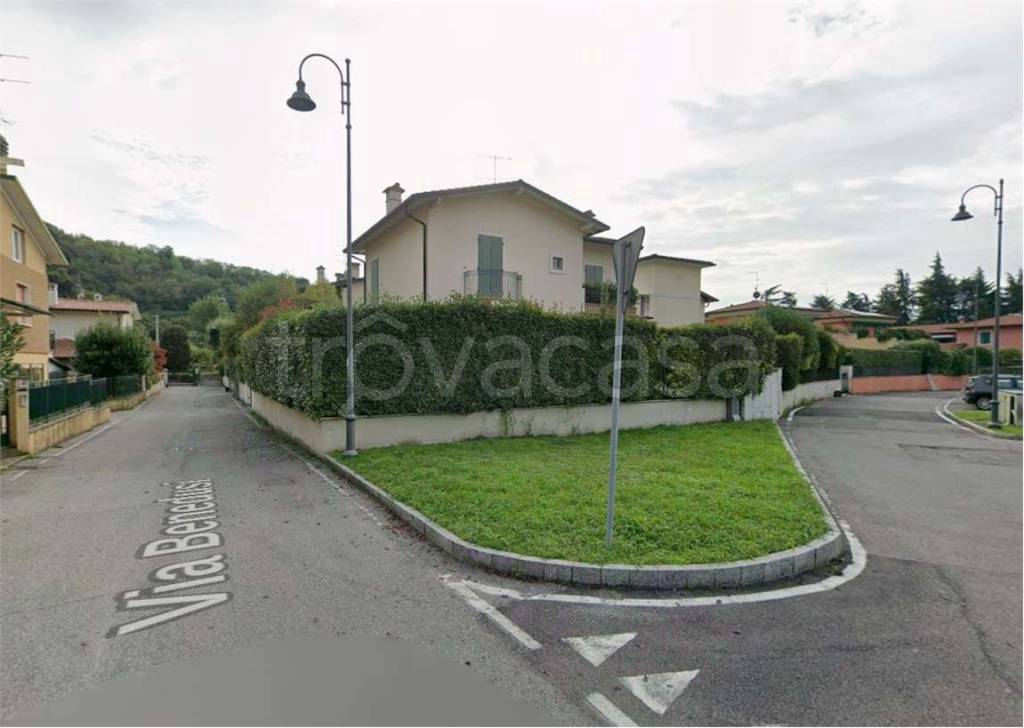 casa indipendente in vendita a Botticino