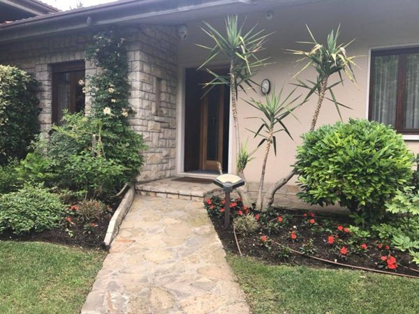 casa indipendente in vendita a Botticino