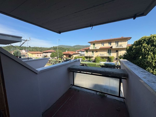 appartamento in vendita a Botticino in zona Botticino Sera