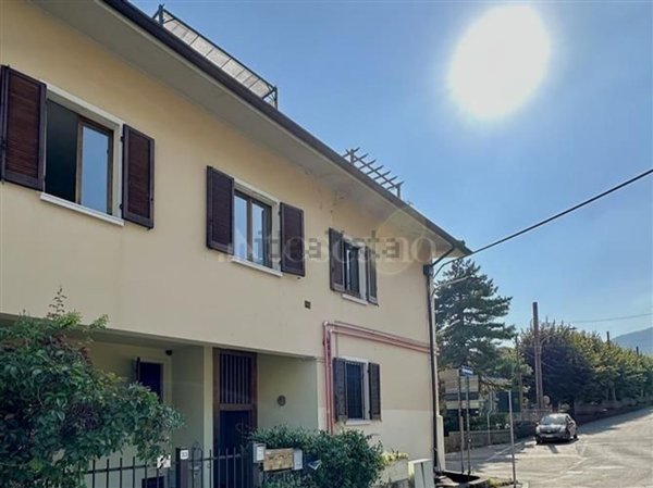 appartamento in vendita a Botticino in zona Botticino Sera