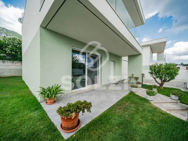 casa indipendente in vendita a Botticino in zona Botticino Mattina