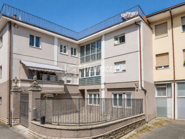 appartamento in vendita a Botticino in zona Botticino Sera