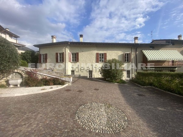 casa indipendente in vendita a Botticino in zona Botticino Mattina