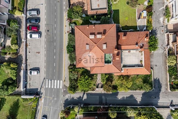 appartamento in vendita a Botticino in zona Botticino Sera