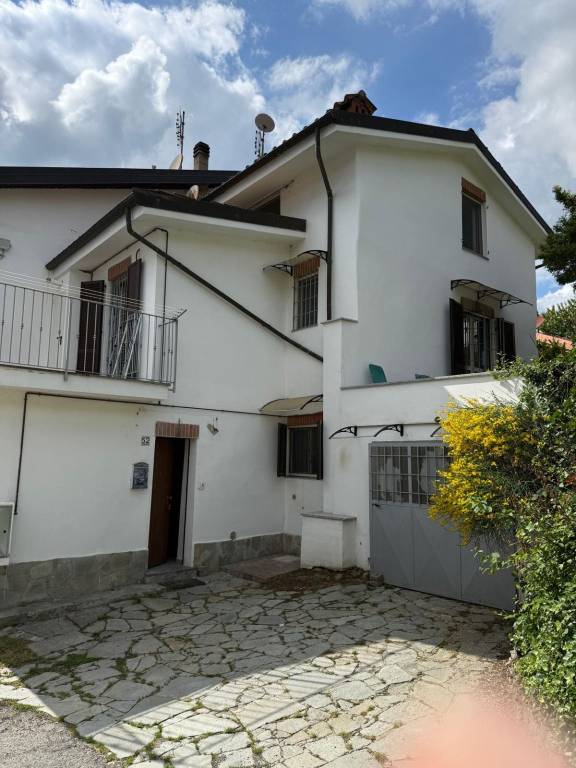 casa indipendente in vendita a Castagneto Po in zona Negri
