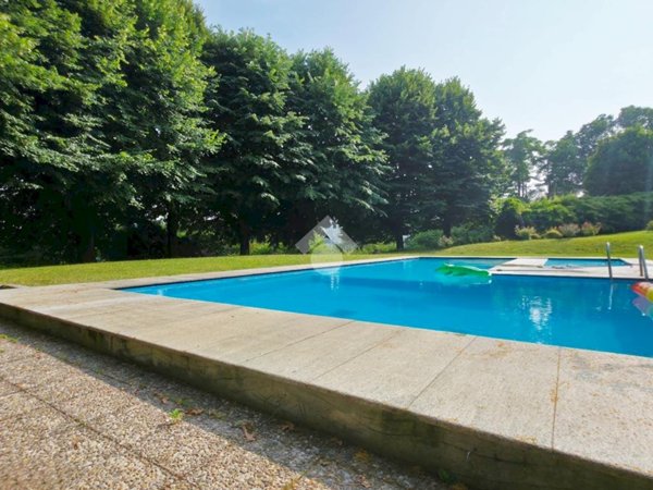 casa indipendente in vendita a Castagneto Po in zona San Genesio