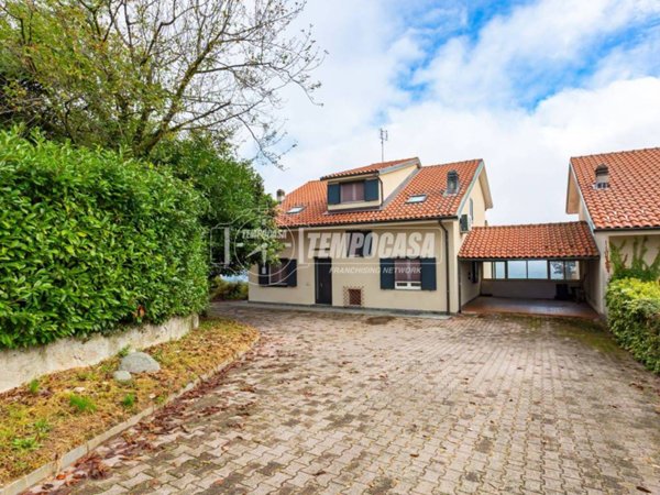 casa indipendente in vendita a Castagneto Po