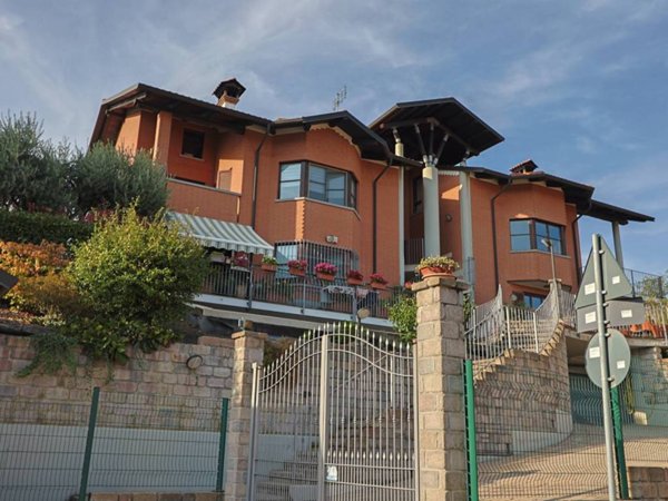 appartamento in vendita a Castagneto Po in zona Cimenasco