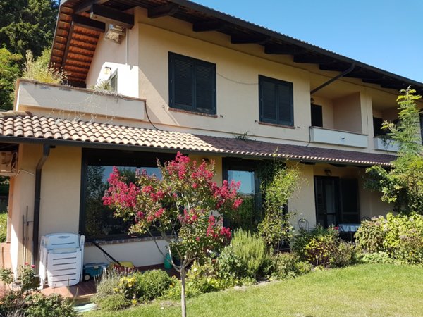 casa indipendente in vendita a Castagneto Po