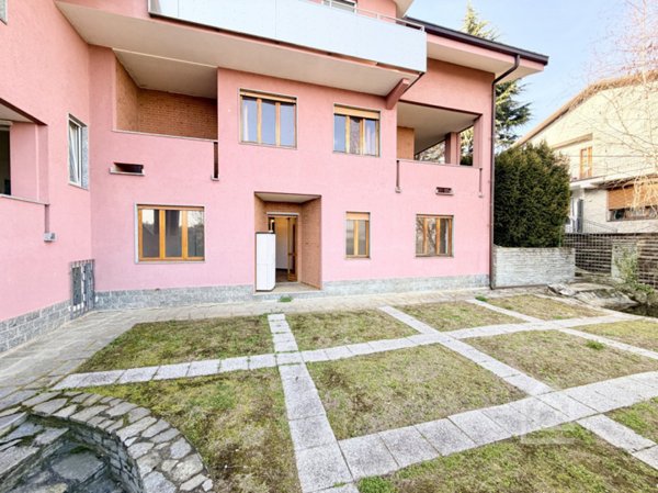 appartamento in vendita a Castagneto Po in zona San Genesio