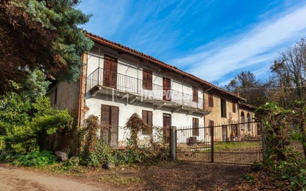 casale in vendita a Castagneto Po