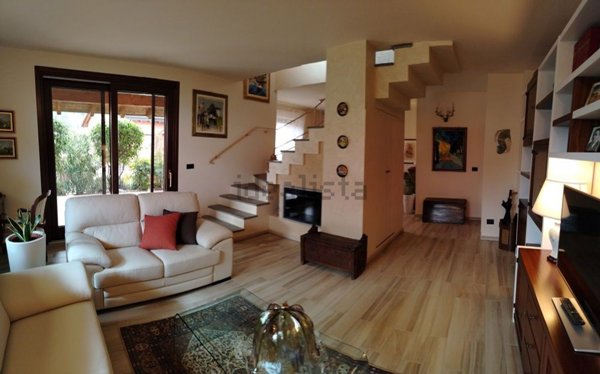 casa indipendente in vendita a Castagneto Po