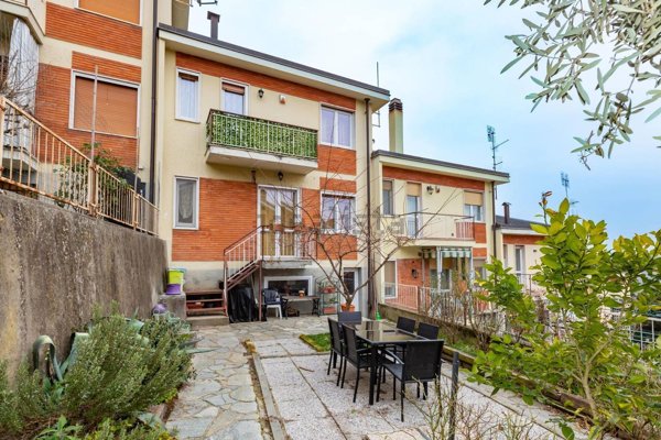 casa indipendente in vendita a Castagneto Po in zona Tamagni