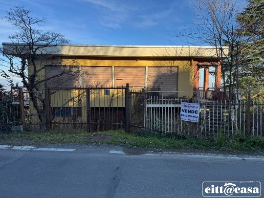 casa indipendente in vendita a Castagneto Po in zona Cimenasco