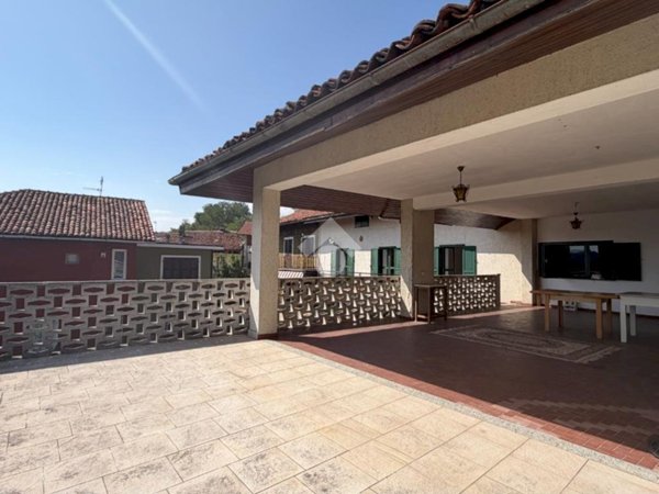 casa indipendente in vendita a Castagneto Po in zona Cimenasco